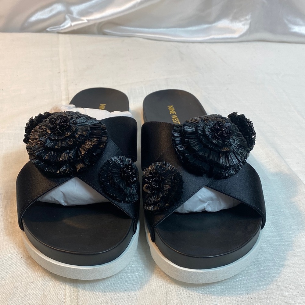 NINE WEST Women sandals Black color Size 11 new